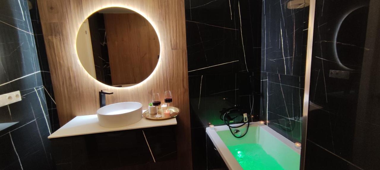 Chill Out Studio Jacuzzi & Sea Views 阿利坎特 外观 照片