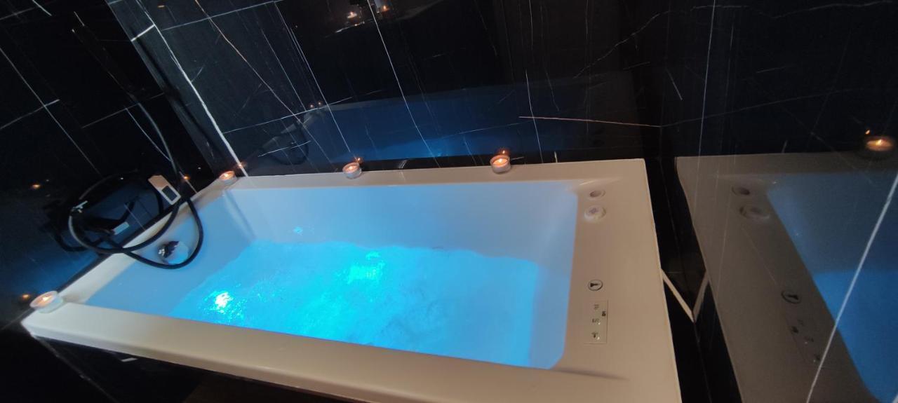 Chill Out Studio Jacuzzi & Sea Views 阿利坎特 外观 照片